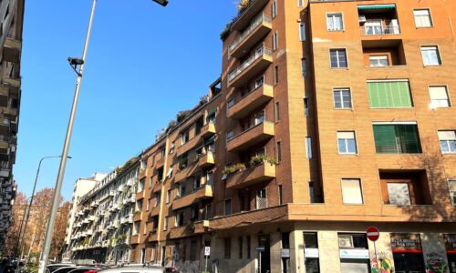 Milano Via Bottesini, 6 – 3 locali con TERRAZZO – 4° piano – in VENDITA