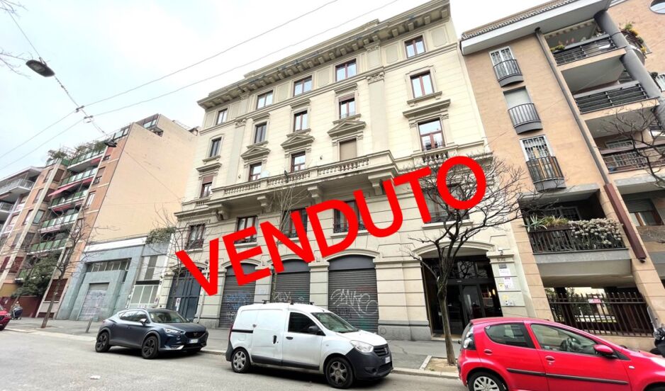 Milano Via A. M. Ampere, 102 – Bilocale e servizi in VENDITA