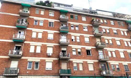 Milano Via Paolo Paruta, 74 – Monolocale e servizi in AFFITTO