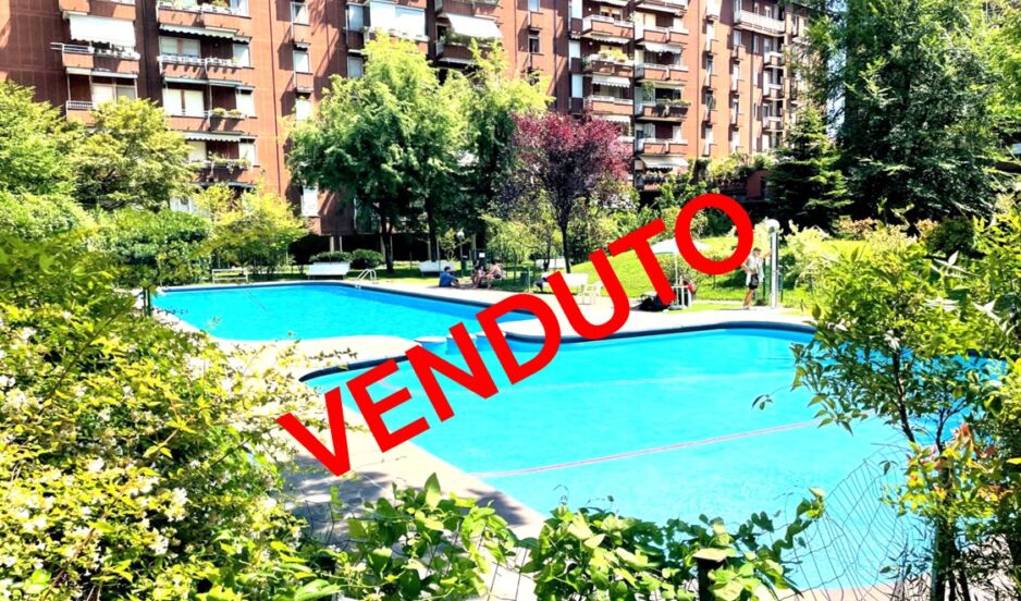 Milano Via Durazzo, 5 – 5/6 LOCALI in VENDITA
